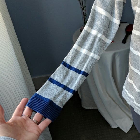 4 for $20🌷Clearance! Verve Ami Striped Sweater - Picture 2 of 7